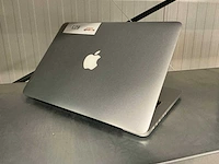 Apple macbook pro 12,1 (a1502) laptop - afbeelding 4 van  4