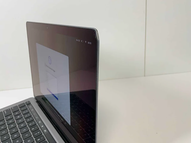 Apple macbook pro 13”, apple m1, 16 gb ram, 251 gb ssd laptop - afbeelding 3 van  8