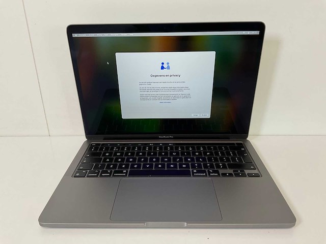 Apple macbook pro 13”, apple m1, 8 gb ram, 251 gb nvme laptop - afbeelding 1 van  8
