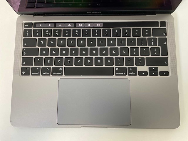 Apple macbook pro 13”, apple m1, 8 gb ram, 251 gb nvme laptop - afbeelding 4 van  8