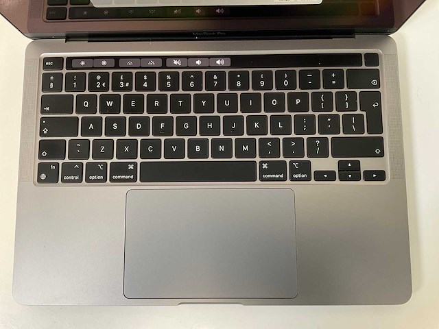 Apple macbook pro 13”, apple m1, 8 gb ram, 251 gb nvme laptop - afbeelding 4 van  7