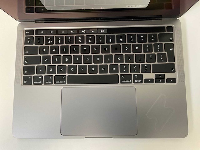 Apple macbook pro 13”, apple m1, 8 gb ram, 500 gb nvme laptop - afbeelding 4 van  7