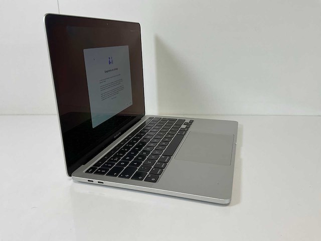 Apple macbook pro 13”, apple m1, 8 gb ram, 500 gb nvme laptop - afbeelding 2 van  7