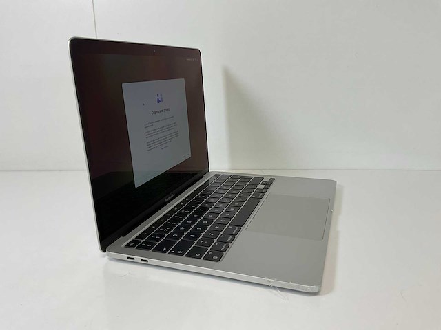 Apple macbook pro 13”, apple m1, 8 gb ram, 500 gb nvme laptop - afbeelding 2 van  7
