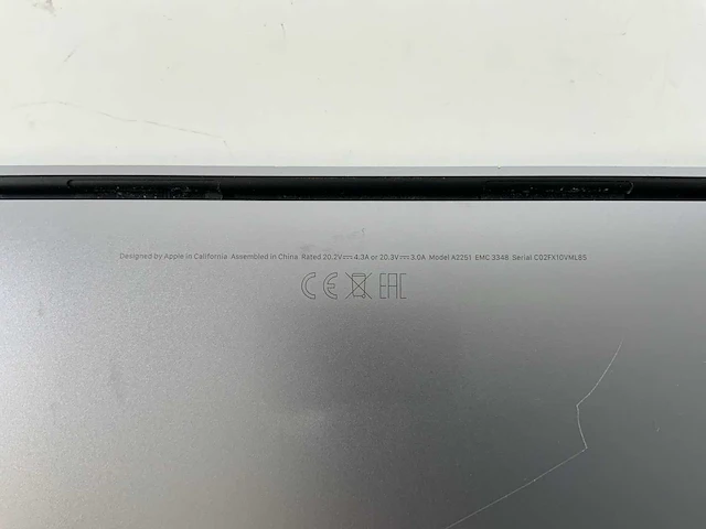 Apple macbook pro 13", core(tm) i5 10th gen, 16 gb ram, 512 gb ssd laptop - afbeelding 7 van  7
