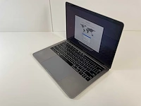 Apple macbook pro 13”, core(tm) i7 8th gen, 16 gb ram, 250 gb nvme laptop - afbeelding 3 van  7