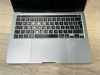 Apple macbook pro (13 inch - 2020) - afbeelding 2 van  7