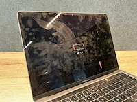 Apple macbook pro (13 inch - 2020) - afbeelding 3 van  7