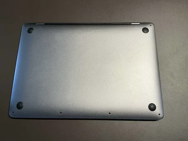 Apple macbook pro 13 inch (a2289) laptop - afbeelding 6 van  7