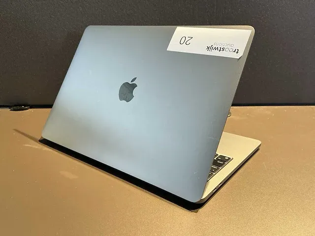 Apple macbook pro 13 inch (a2338) laptop - afbeelding 5 van  7