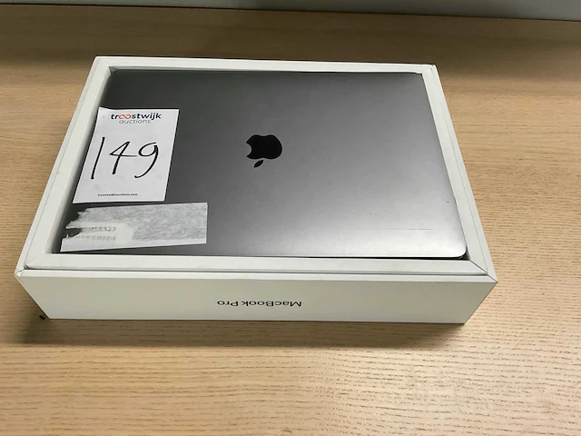Apple macbook pro 13,1 inch laptop - afbeelding 6 van  11