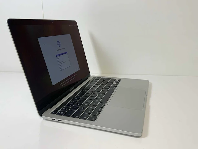 Apple macbook pro 13.3”, apple m1, 16 gb ram, 500 gb ssd laptop - afbeelding 2 van  7