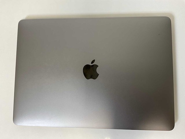 Apple macbook pro 13.3”, apple m1, 8 gb ram, 256 gb ssd laptop - afbeelding 5 van  7