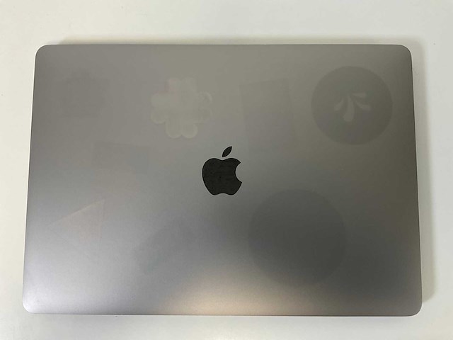 Apple macbook pro 13.3”, core(tm) i5 10th gen, 16 gb ram, 1 tb nvme laptop - afbeelding 5 van  7