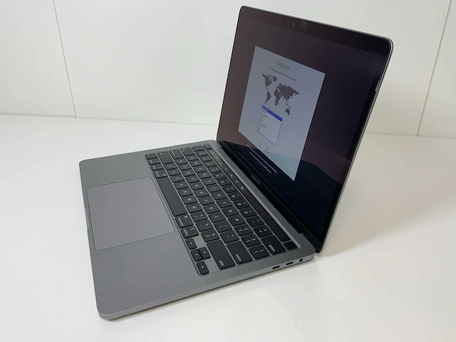 Apple macbook pro 13.3”, core(tm) i5 10th gen, 16 gb ram, 500 gb nvme laptop - afbeelding 2 van  7