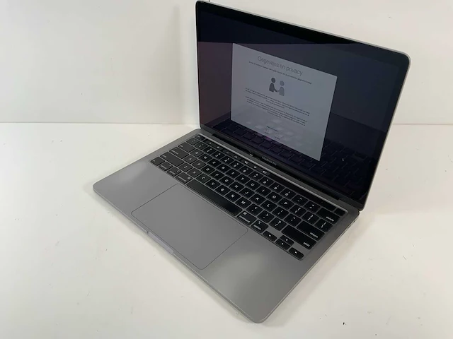 Apple macbook pro 13.3", core(tm) i5 10th gen, 16 gb ram, 500 gb nvme laptop - afbeelding 3 van  8