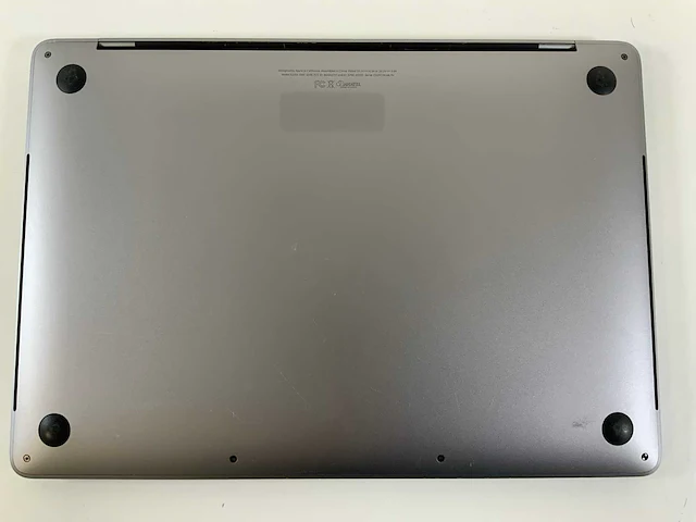 Apple macbook pro 13.3", core(tm) i5 10th gen, 16 gb ram, 500 gb nvme laptop - afbeelding 6 van  8