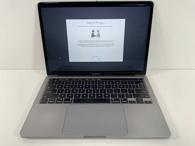 Apple macbook pro 13.3", core(tm) i5 10th gen, 16 gb ram, 500 gb nvme laptop - afbeelding 1 van  6