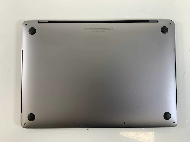 Apple macbook pro 13.3", core(tm) i5 10th gen, 16 gb ram, 500 gb nvme laptop - afbeelding 5 van  6