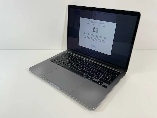 Apple macbook pro 13.3", core(tm) i5 10th gen, 16 gb ram, 500 gb nvme laptop - afbeelding 3 van  7