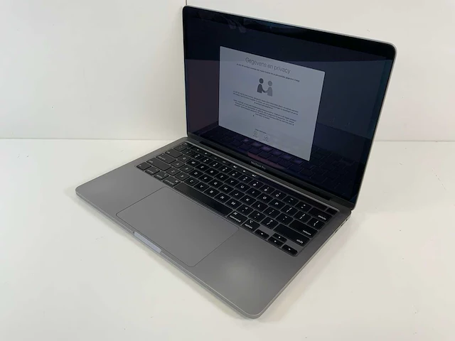 Apple macbook pro 13.3", core(tm) i5 10th gen, 16 gb ram, 500 gb nvme laptop - afbeelding 3 van  7