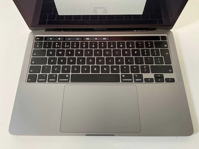 Apple macbook pro 13.3”, core(tm) i5 10th gen, 16 gb ram, 500 gb nvme laptop - afbeelding 4 van  7