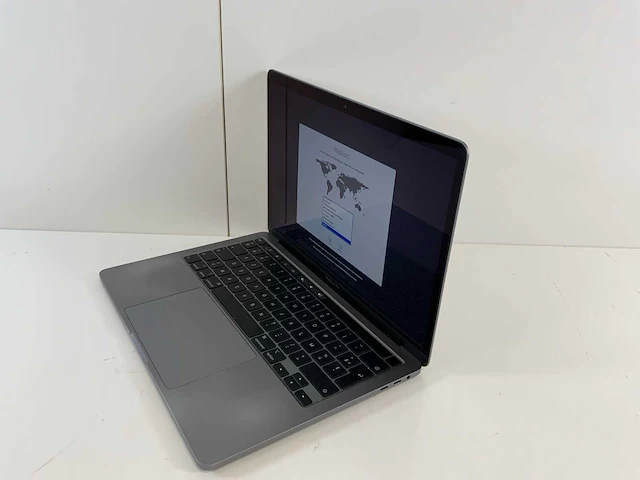 Apple macbook pro 13.3", core(tm) i5 10th gen, 16 gb ram, 500 gb nvme laptop - afbeelding 3 van  7