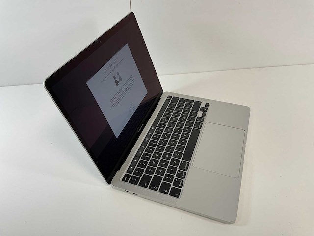 Apple macbook pro 13,3”, core(tm) i5 10th gen, 16 gb ram, 500 gb nvme laptop - afbeelding 2 van  7