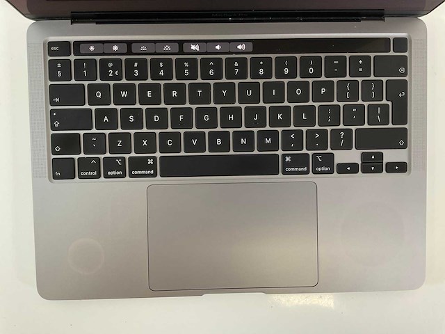 Apple macbook pro 13,3”, core(tm) i5 10th gen, 16 gb ram, 500 gb nvme laptop - afbeelding 4 van  7