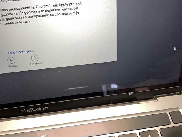 Apple macbook pro 13.3”, core(tm) i5 10th gen, 16 gb ram, 512 gb nvme laptop - afbeelding 8 van  8