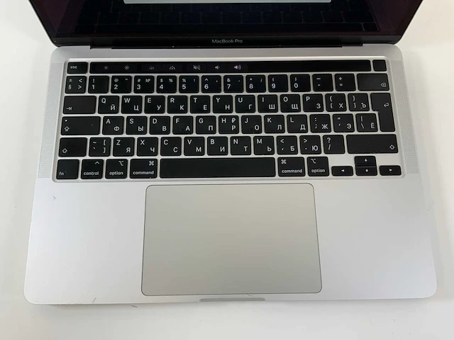 Apple macbook pro 13.3", core(tm) i5 10th gen, 16gb ram, 1 tb nvme laptop - afbeelding 4 van  7