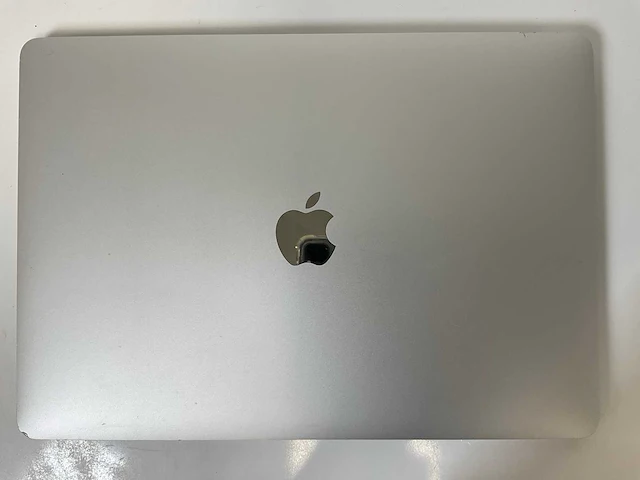 Apple macbook pro 13.3”, core(tm) i5 10th gen, 32 gb ram, 500 gb nvme laptop - afbeelding 5 van  7