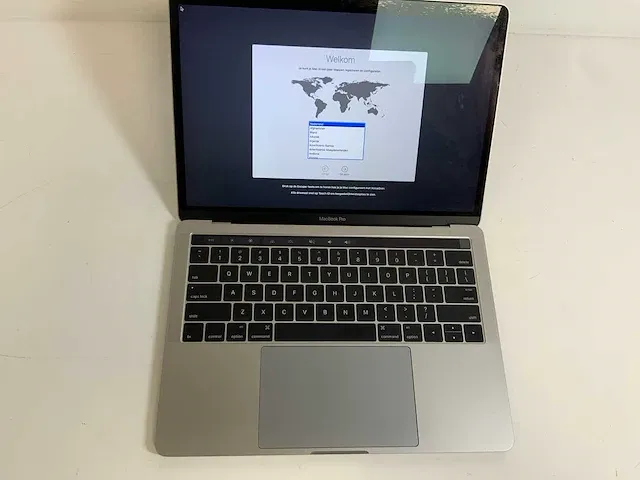 Apple macbook pro 13.3", core(tm) i5 6th gen, 16 gb ram, 500 gb nvme laptop - afbeelding 2 van  6