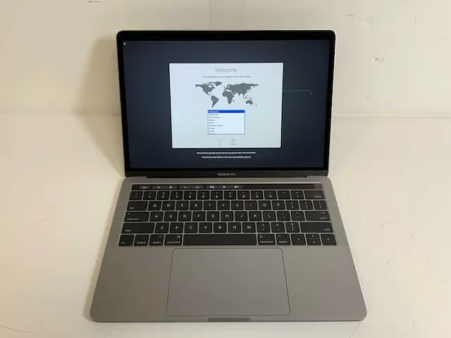 Apple macbook pro 13.3", core(tm) i5 6th gen, 16 gb ram, 500 gb nvme laptop - afbeelding 4 van  6