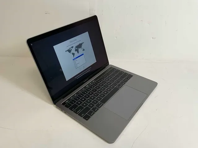 Apple macbook pro 13.3", core(tm) i5 6th gen, 16 gb ram, 500 gb nvme laptop - afbeelding 5 van  6