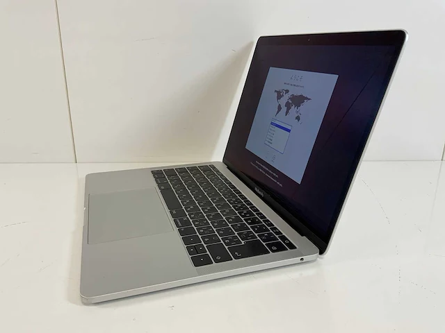 Apple macbook pro 13.3", core(tm) i5 7e generatie, 16 gb ram, 121 gb nvme laptop - afbeelding 3 van  7