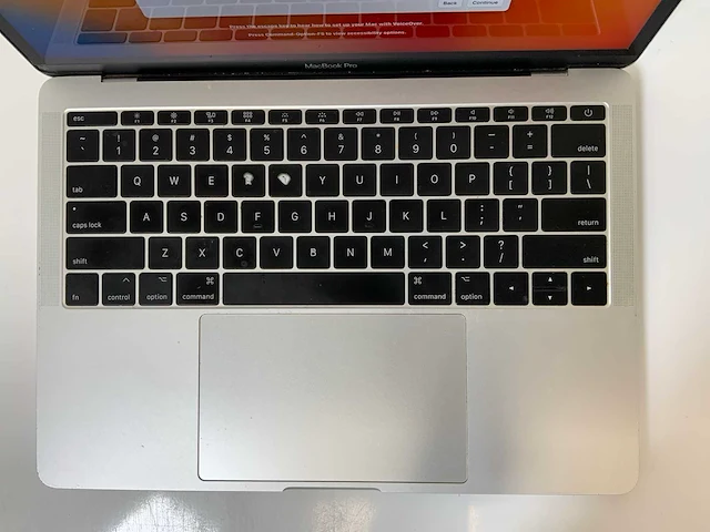 Apple macbook pro 13.3", core(tm) i5 7e generatie, 16 gb ram, 121 gb nvme laptop - afbeelding 4 van  7