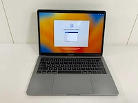 Apple macbook pro 13.3", core(tm) i5 7e generatie, 16 gb ram, 251 gb nvme-laptop - afbeelding 1 van  7