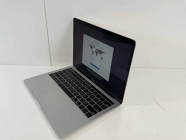 Apple macbook pro 13.3", core(tm) i5 8e generatie, 16 gb ram, 121 gb nvme laptop - afbeelding 3 van  7