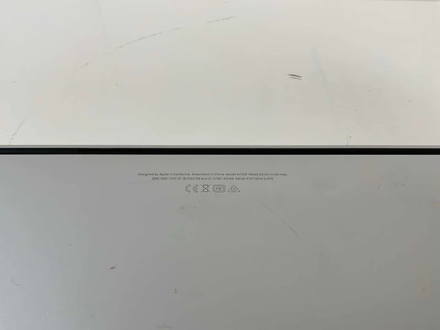 Apple macbook pro 13.3", core(tm) i5 8e generatie, 16 gb ram, 121 gb nvme laptop - afbeelding 7 van  7