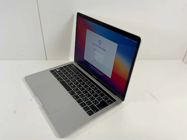 Apple macbook pro 13.3", core(tm) i5 8e generatie, 16 gb ram, 121 gb nvme laptop - afbeelding 3 van  8