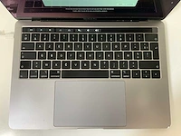 Apple macbook pro 13.3”, core(tm) i5 8th gen, 16 gb ram, 251 gb nvme laptop - afbeelding 4 van  7