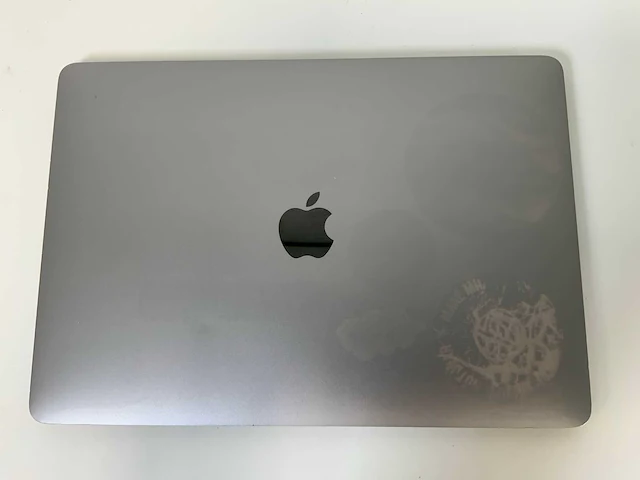 Apple macbook pro 13.3”, core(tm) i5 8th gen, 16 gb ram, 251 gb nvme laptop - afbeelding 5 van  7