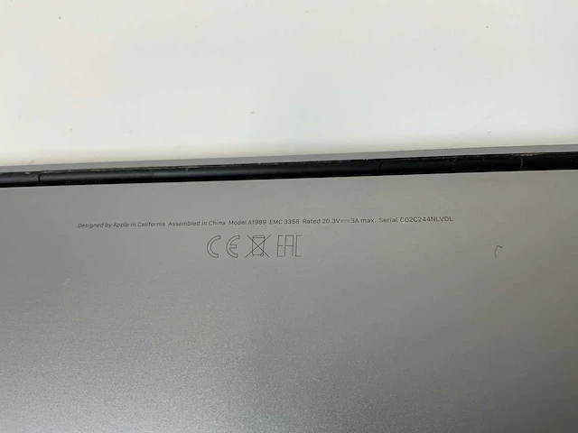 Apple macbook pro 13.3”, core(tm) i5 8th gen, 16 gb ram, 251 gb nvme laptop - afbeelding 8 van  8