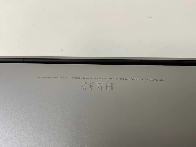 Apple macbook pro 13.3”, core(tm) i5 8th gen, 16 gb ram, 251 gb nvme laptop - afbeelding 7 van  7