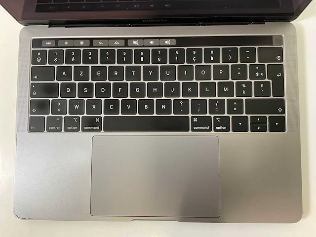 Apple macbook pro 13.3”, core(tm) i5 8th gen, 16 gb ram, 251 gb nvme laptop - afbeelding 4 van  7