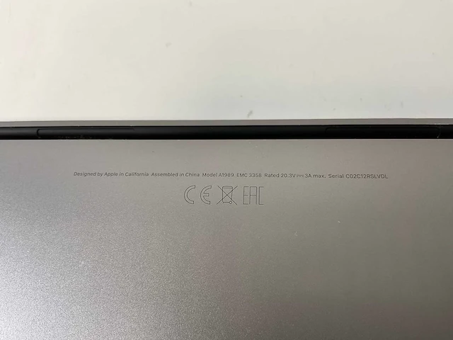 Apple macbook pro 13.3”, core(tm) i5 8th gen, 16 gb ram, 251 gb nvme laptop - afbeelding 7 van  7