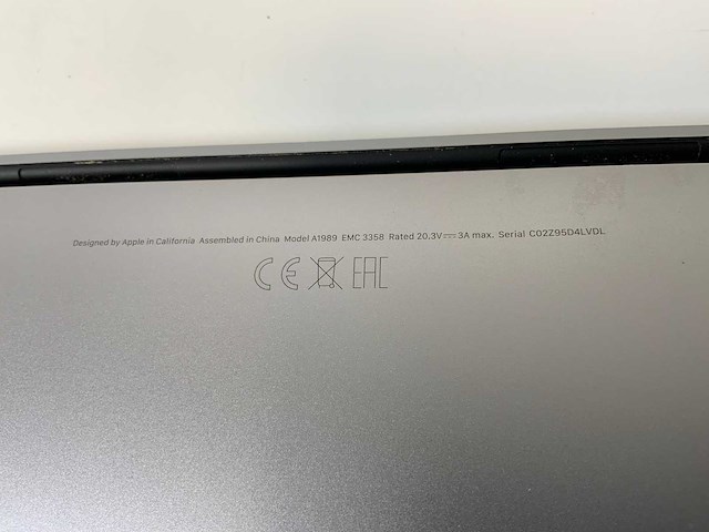 Apple macbook pro 13.3”, core(tm) i5 8th gen, 16 gb ram, 251 gb nvme laptop - afbeelding 8 van  8