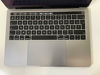 Apple macbook pro 13.3”, core(tm) i5 8th gen, 16 gb ram, 251 gb nvme laptop - afbeelding 4 van  7