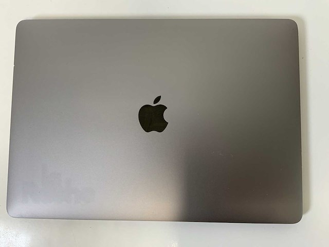 Apple macbook pro 13.3”, core(tm) i5 8th gen, 16 gb ram, 251 gb nvme laptop - afbeelding 5 van  7